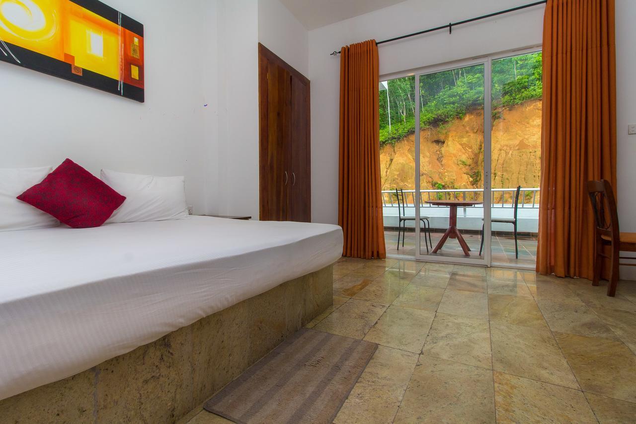 Sleek Hotel Kegalle Exterior foto