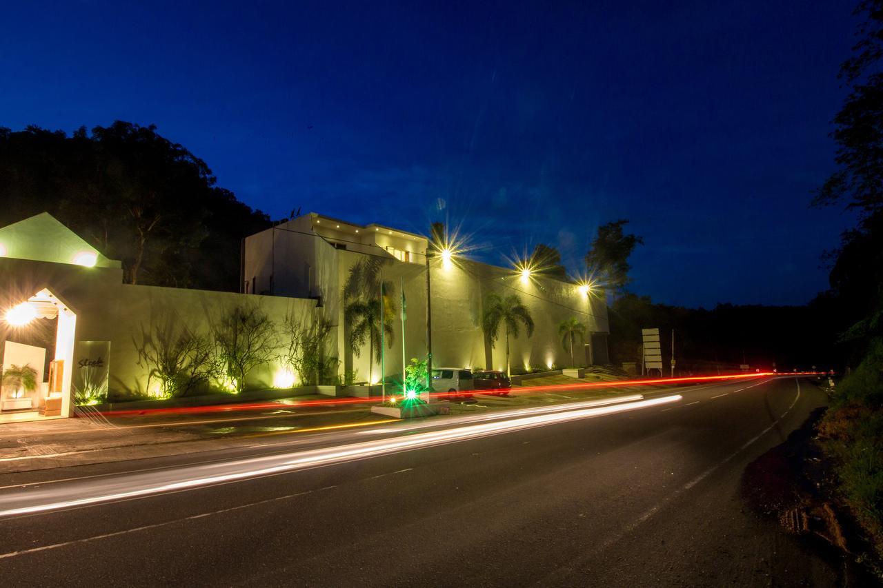 Sleek Hotel Kegalle Exterior foto