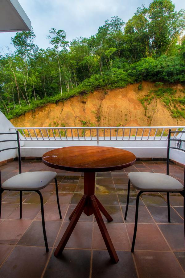 Sleek Hotel Kegalle Exterior foto