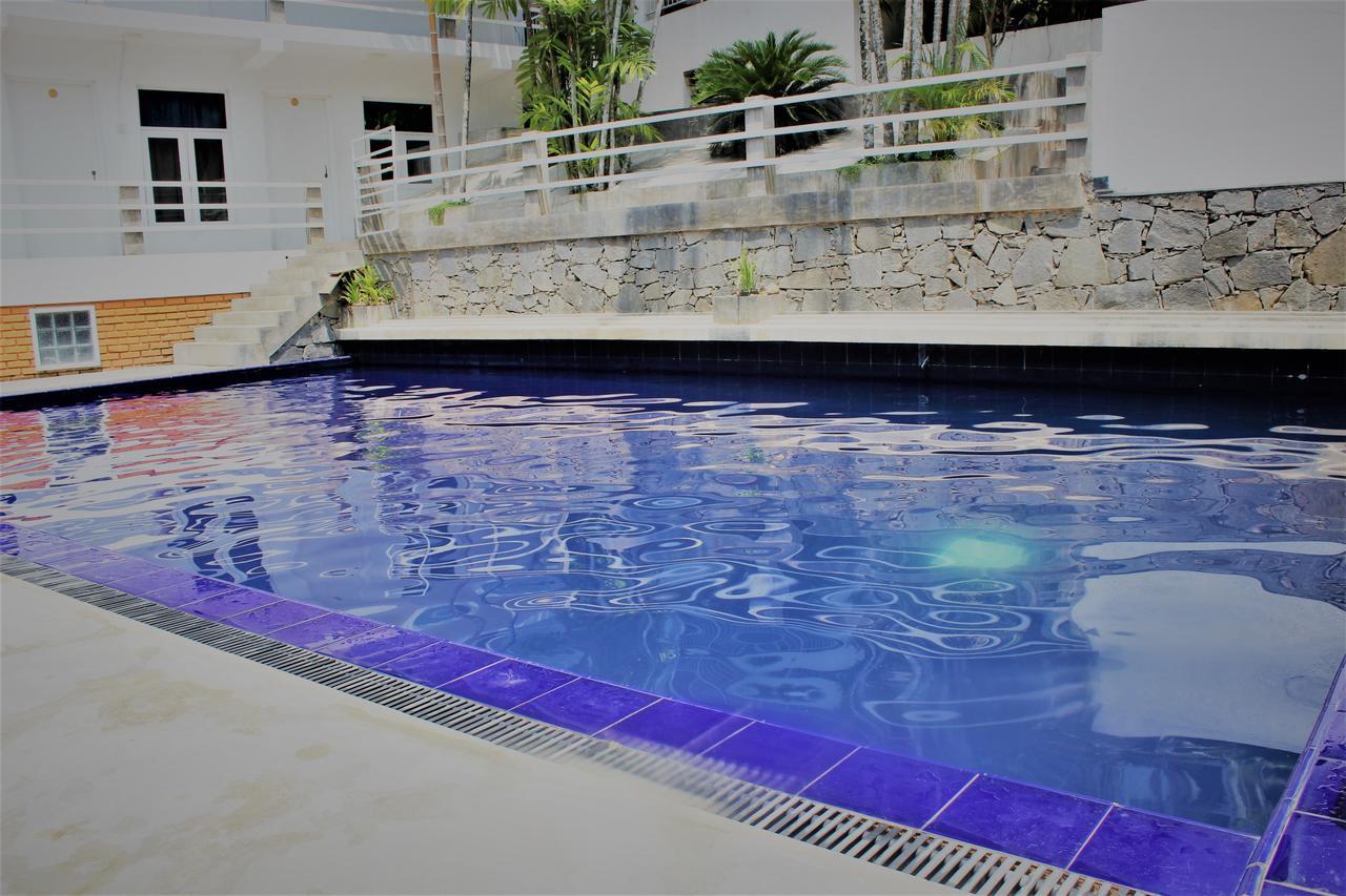 Sleek Hotel Kegalle Exterior foto